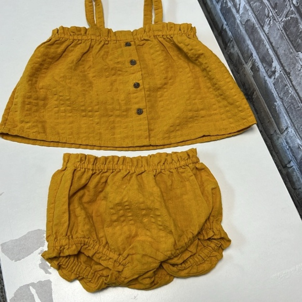 Old‎ Navy - Picture 6 of 6